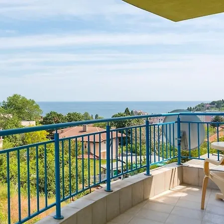 Lighthouse Βάρνα